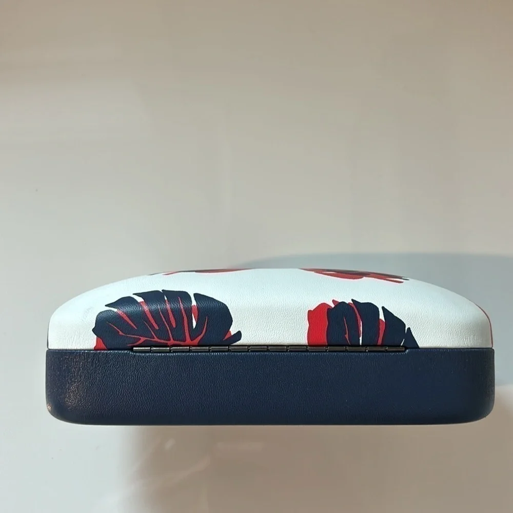 Lucky Brand Tropical Leaf Print Glasses / Sunglasses Case NEW!